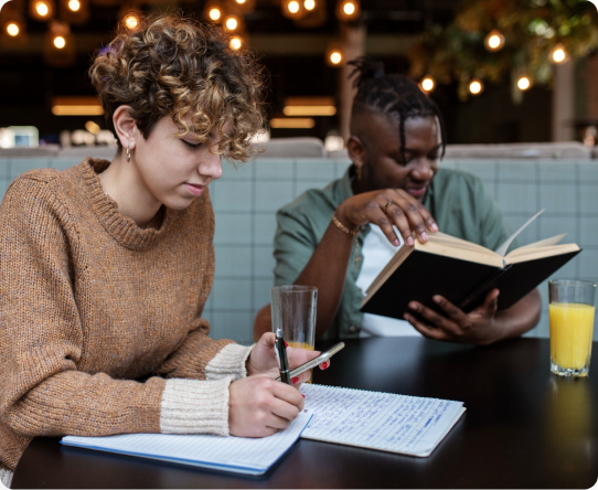 Expert Fantasy Writers